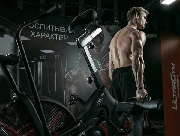 Велотренажер аэробайк UltraGym UG-AB003